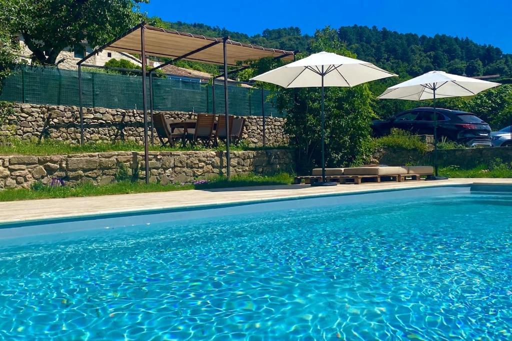 La Joannassiene, Maison Ardechoise De Caractere Dış mekan fotoğraf